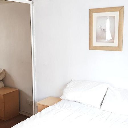 61 Baker Street Apartment ลูตัน ภายนอก รูปภาพ