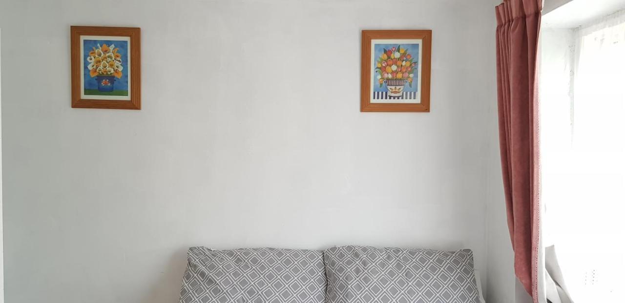 61 Baker Street Apartment ลูตัน ภายนอก รูปภาพ